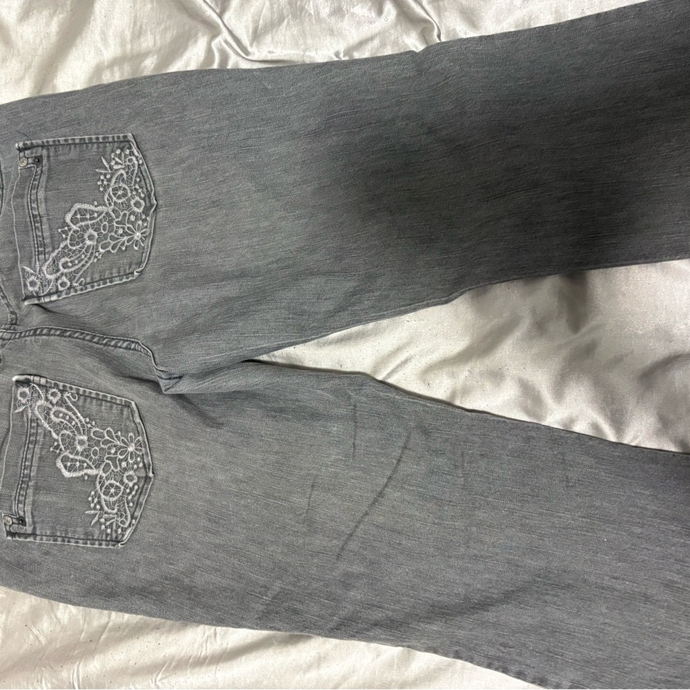 🖤2/$10🖤Gray Women’s Jeans - ELLE